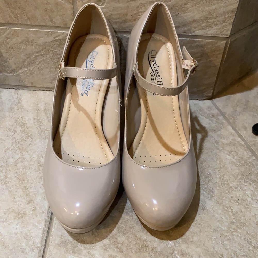 Nude heels - Picture 2 of 4